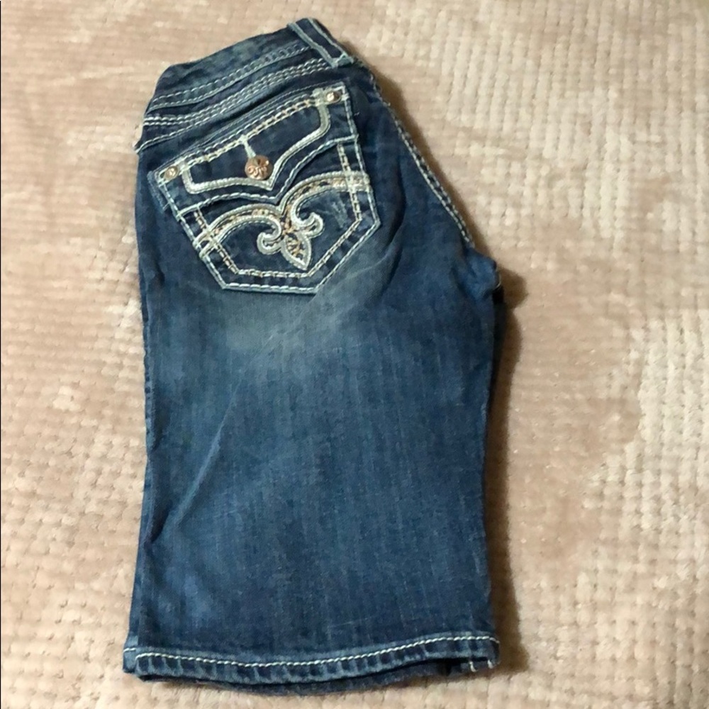 Rock revival Bermuda shorts